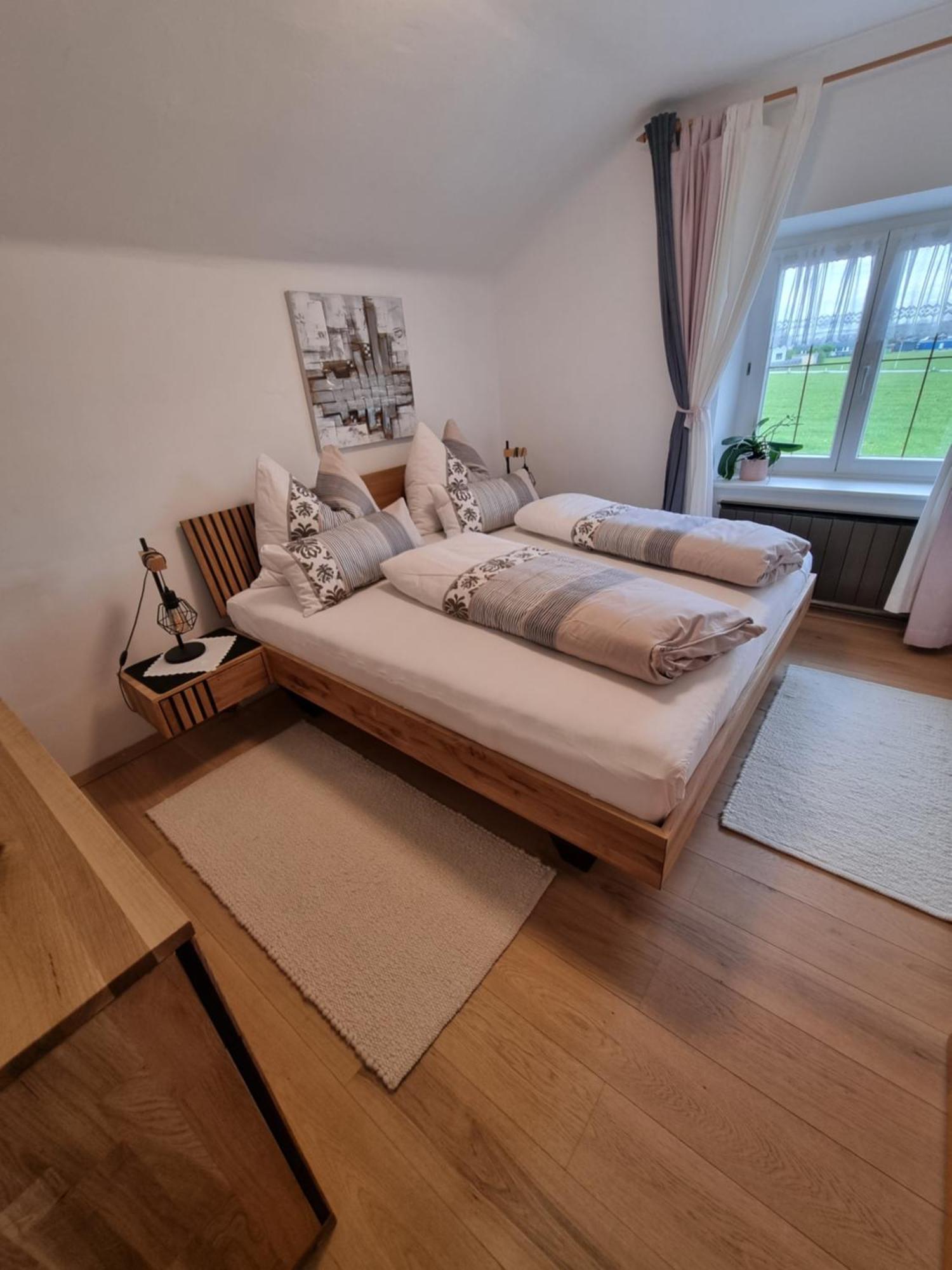 Ferienwohnung Anna Grödig Pokoj fotografie